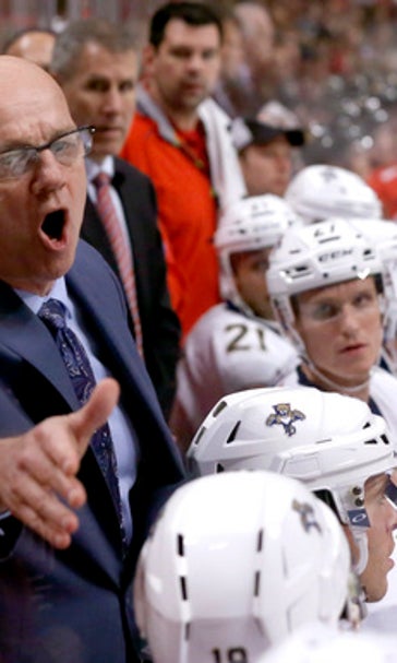 Panik, Blackhawks beat Panthers 2-1 in shootout